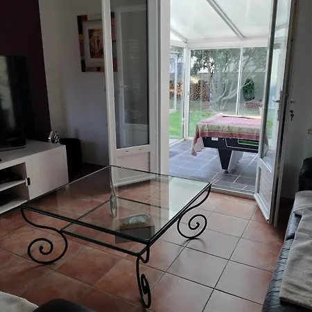 Villa Belle Tranquille Climatisée Poulx