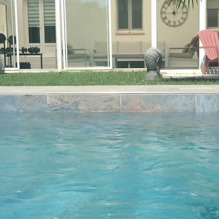 Belle Tranquille Climatisée Poulx