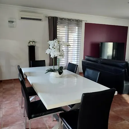 Villa Belle Tranquille Climatisée Poulx