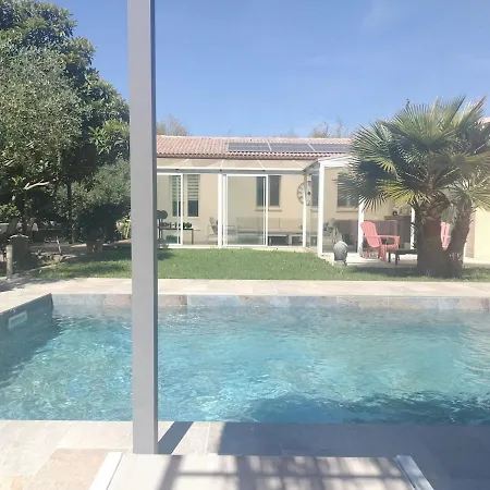 Belle Tranquille Climatisée Villa Poulx