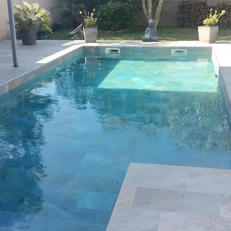 Belle Tranquille Climatisée Villa Poulx